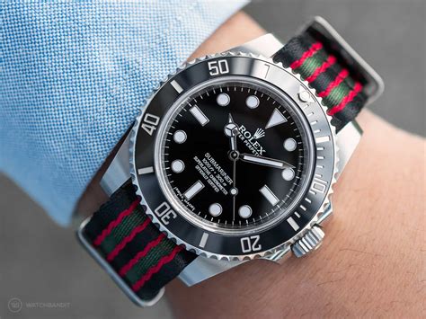 rolex submariner 11040m 2 line nato band